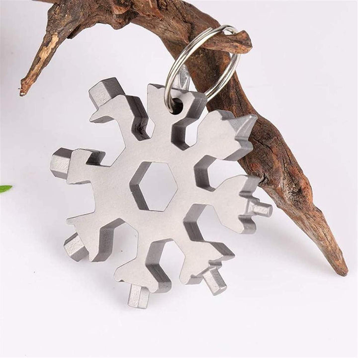 18 in 1 Multi-Purpose Snowflake Tool